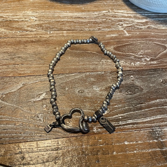 Uno de 50 Heartfelt Vintage Necklace - Picture 1 of 5